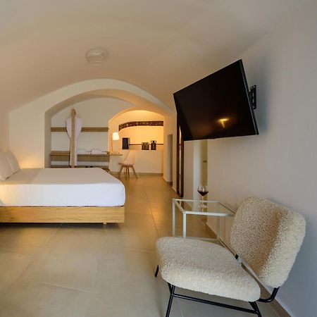 Anemos Family Suites Fira  Ngoại thất bức ảnh