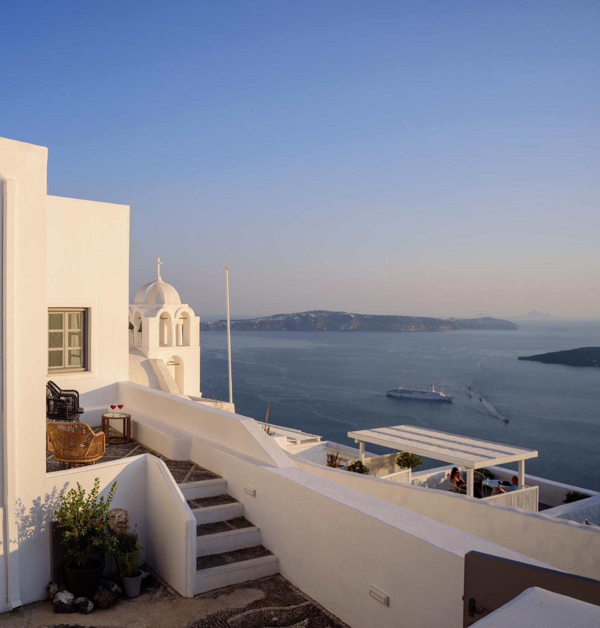 Anemos Family Suites Fira  Ngoại thất bức ảnh