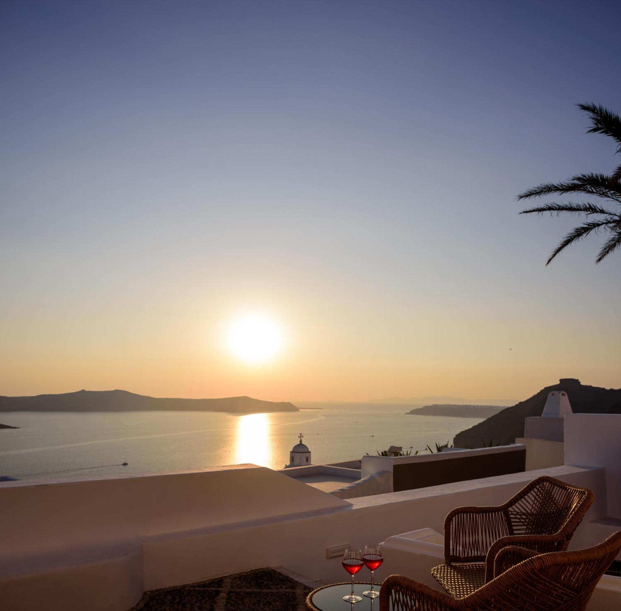 Anemos Family Suites Fira  Ngoại thất bức ảnh