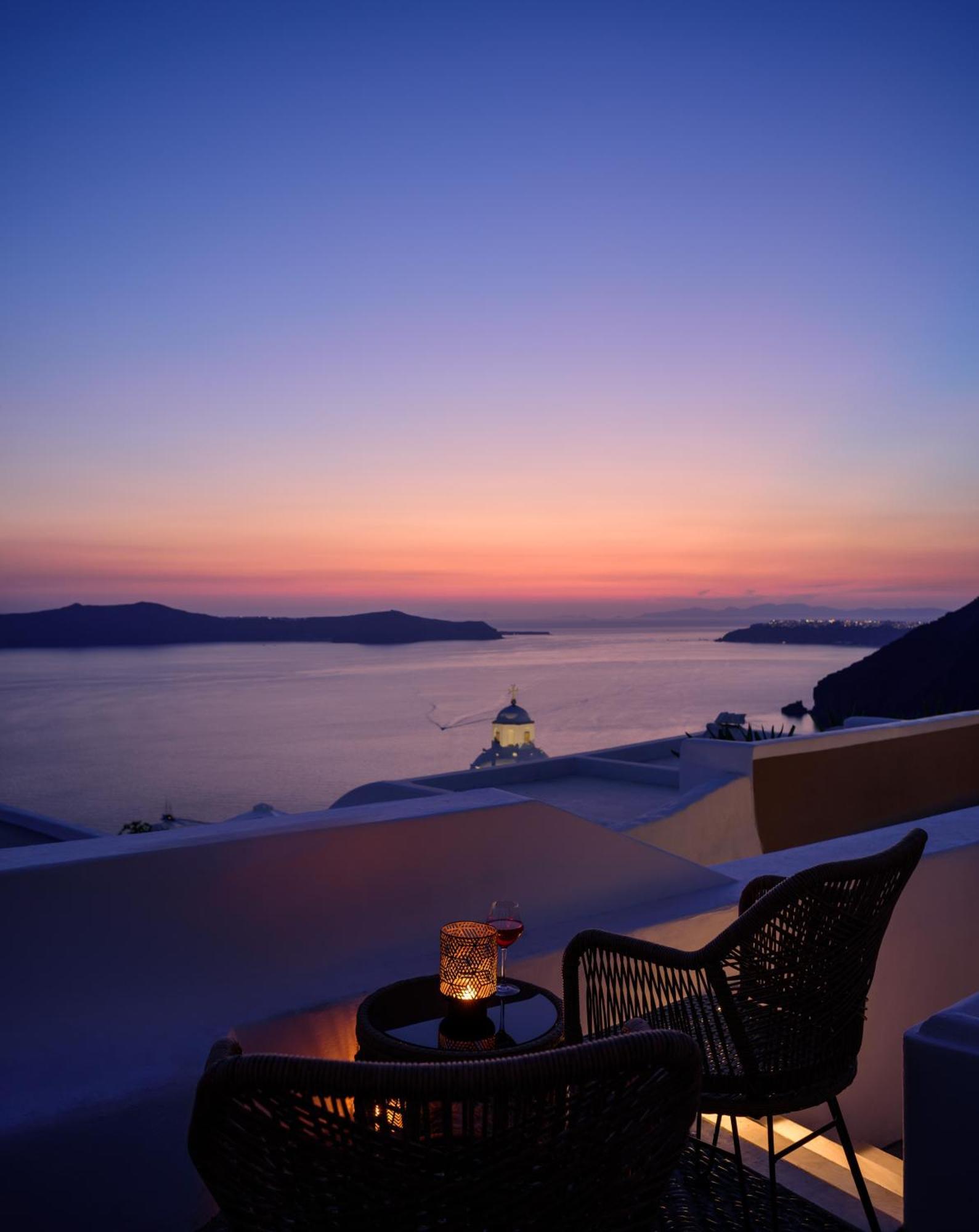 Anemos Family Suites Fira  Ngoại thất bức ảnh