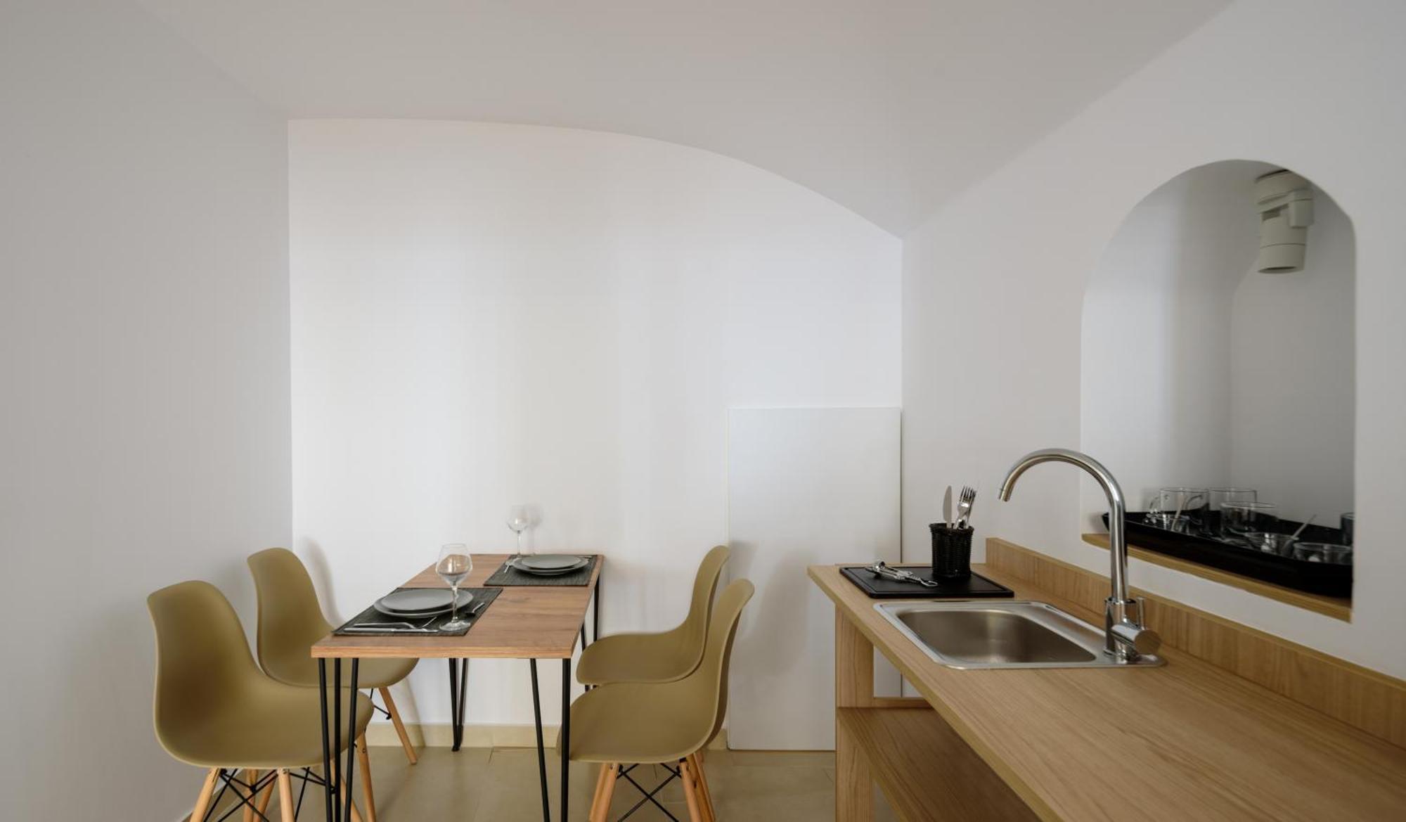 Anemos Family Suites Fira  Ngoại thất bức ảnh